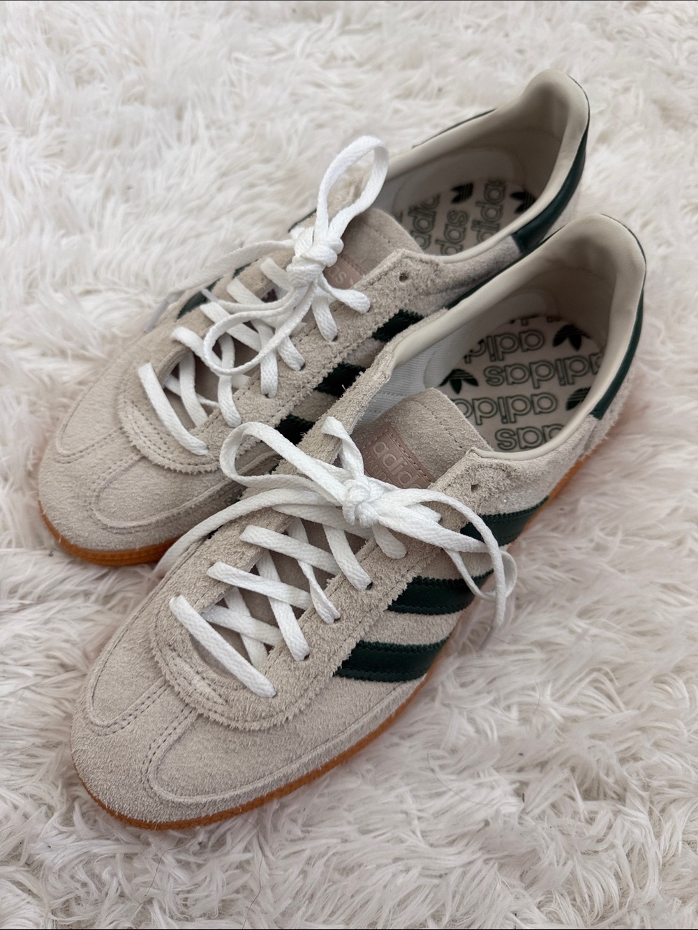 adidas Men’s Cream Suede Sneakers with Dark Green Stripes